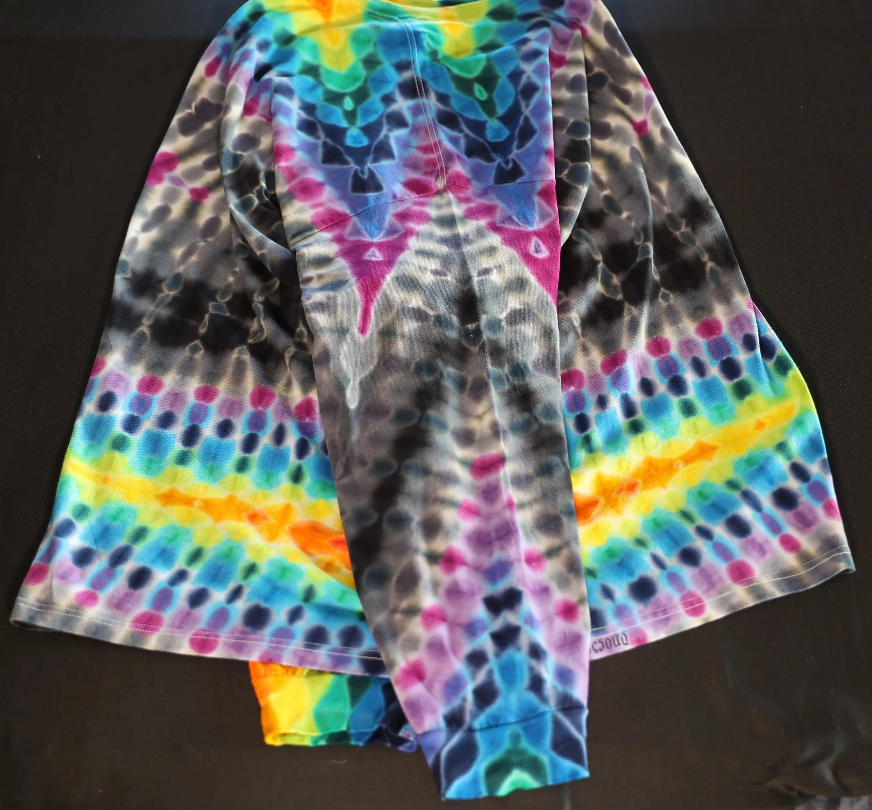 4X Experimental Heatwave/Glitch/Honeycomb Hybrid Type Fold Tie Dye on a Gildan Hammer Ringspun Cotton Long Sleeve Shirt