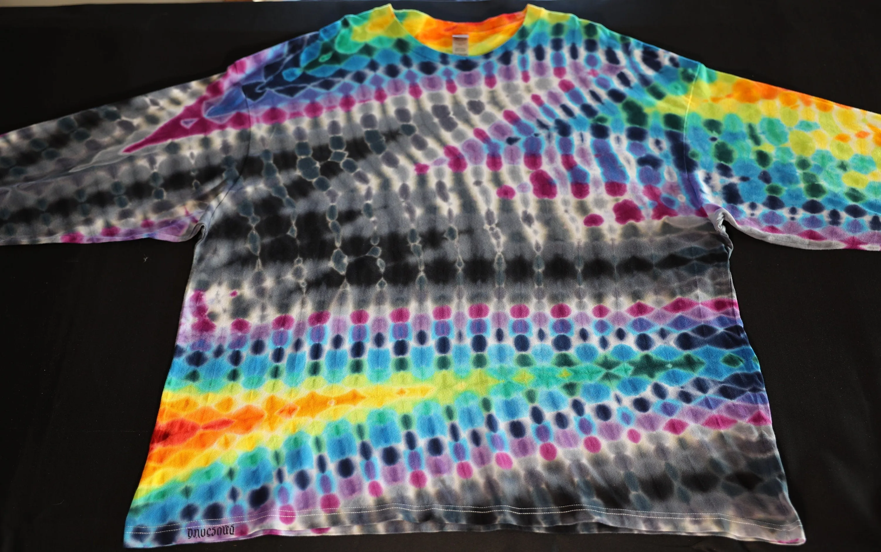 4X Experimental Heatwave/Glitch/Honeycomb Hybrid Type Fold Tie Dye on a Gildan Hammer Ringspun Cotton Long Sleeve Shirt