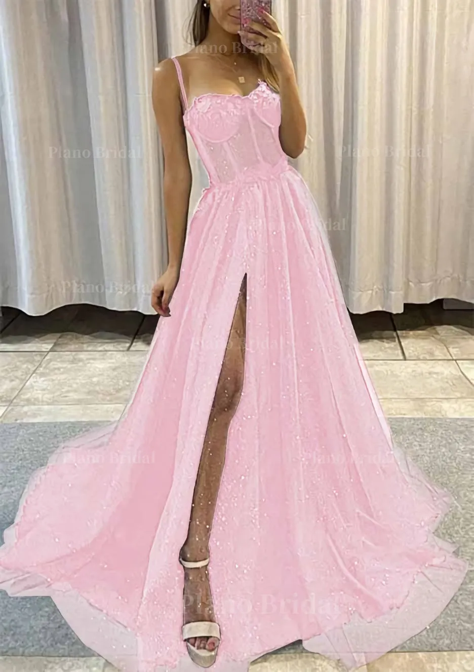 A-line Sweetheart Spaghetti Straps Sweep Train Tulle Glitter Prom Dress With Appliqued