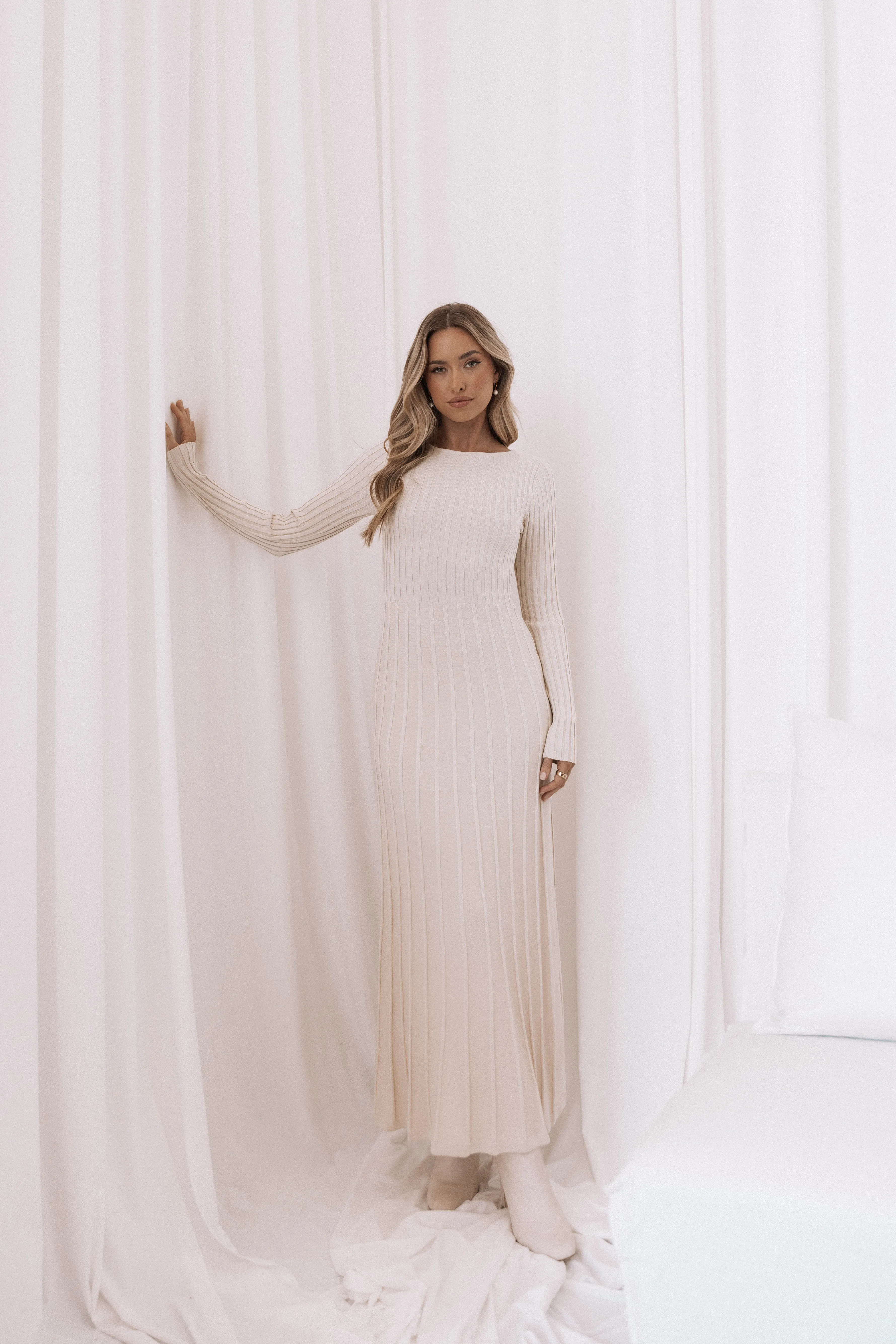 Alison Long Sleeve Maxi Dress - Cream