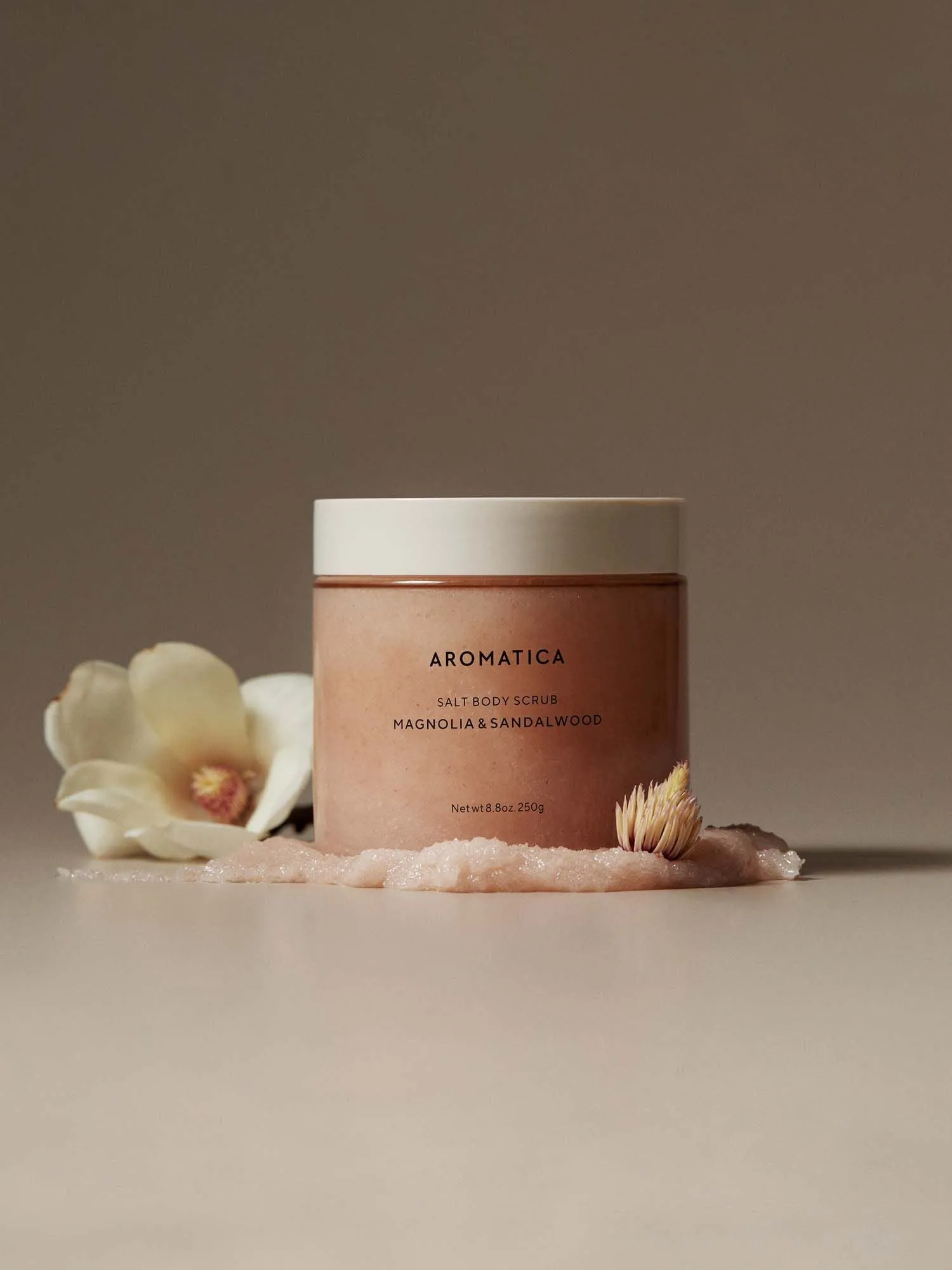 AROMATICA Salt Body Scrub Magnolia & Sandalwood 250g