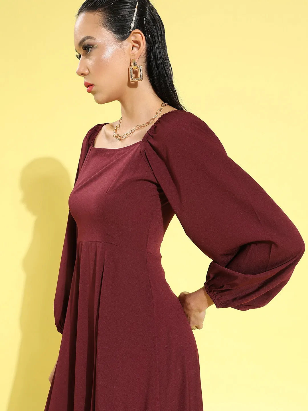 Berrylush Women Solid Maroon Square Neck Puff Sleeves Crepe Flared Maxi Dress