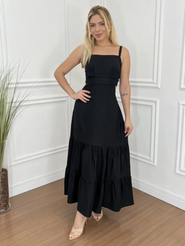 Black Tiered Maxi Dress with Sweetheart Neckline for Elegant Looks