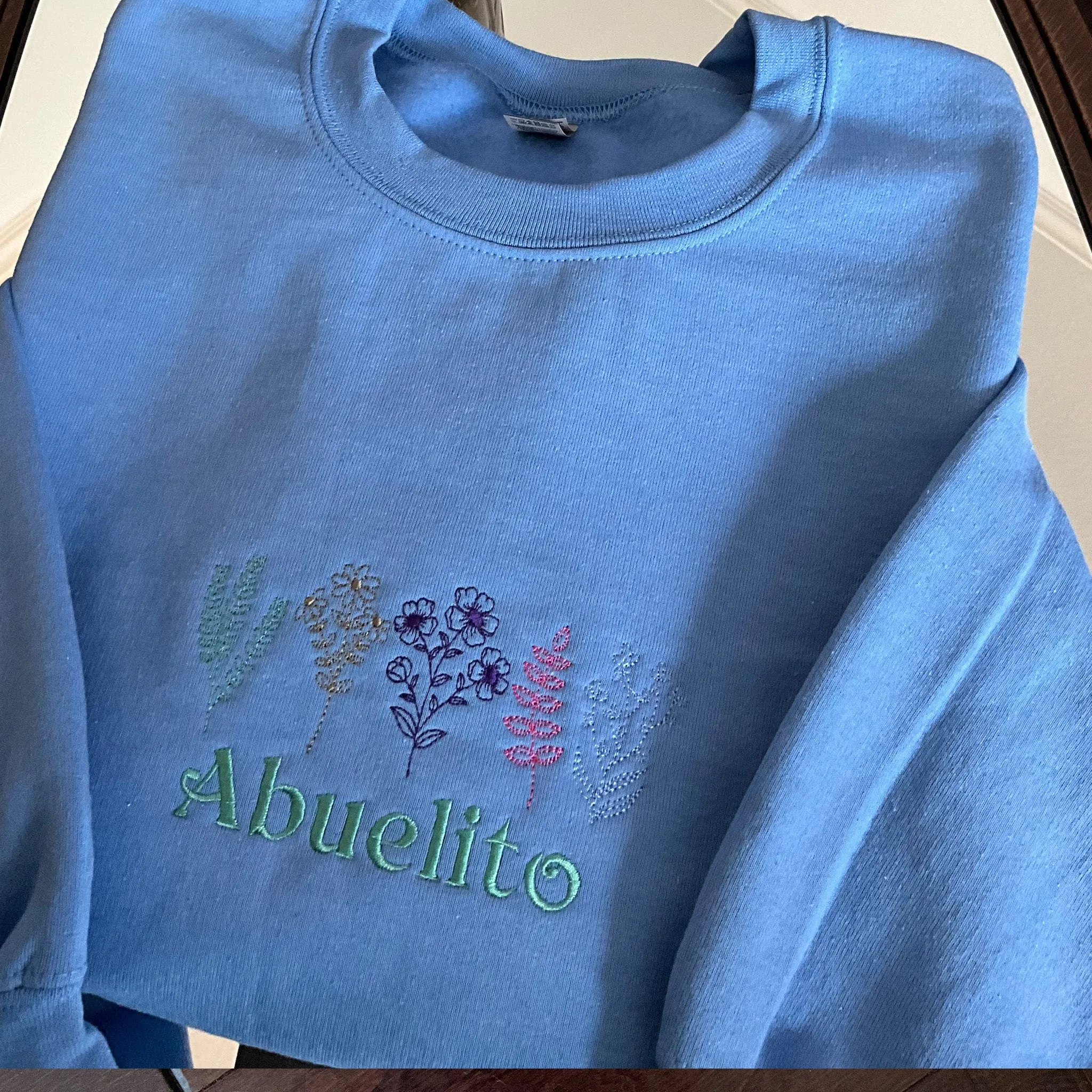 Custom Simple Name and Beautiful Floral Embroidery Vintage Sweatshirt, ES026