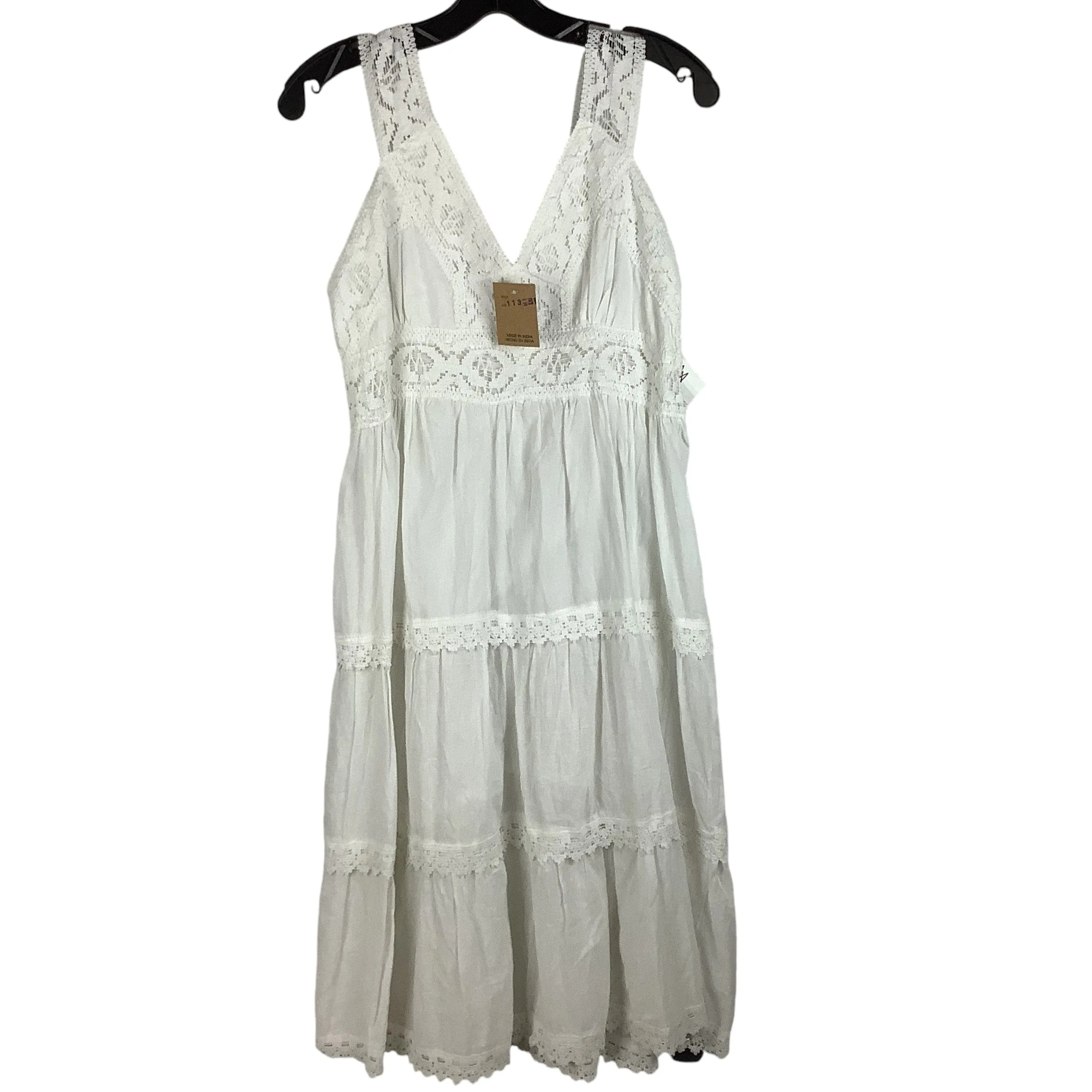 Dress Casual Maxi By Clothes Mentor In White, Size: M