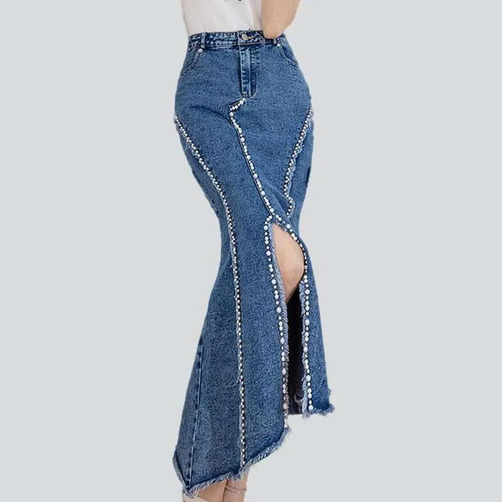 Front slit embellished denim skirt