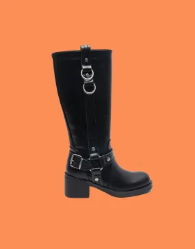 Heeled high buckle boots