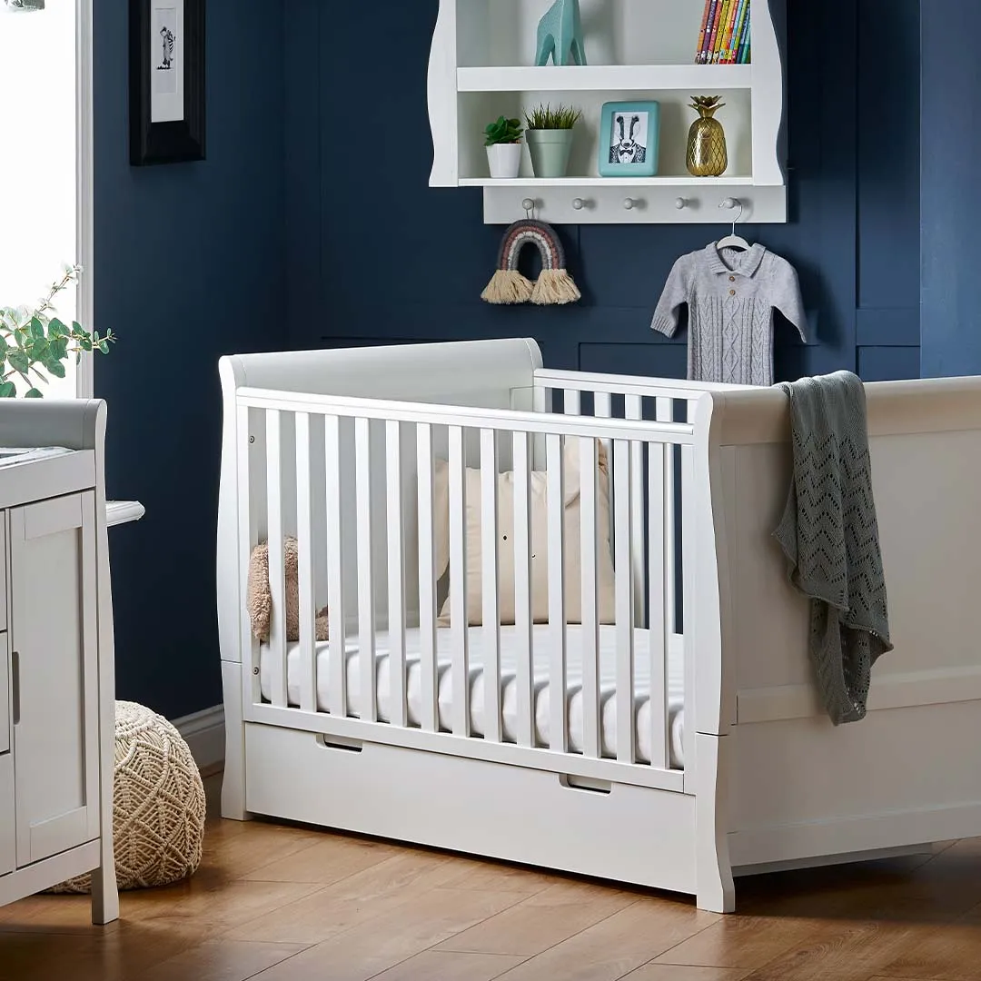 Obaby Stamford Classic Cot Bed - White