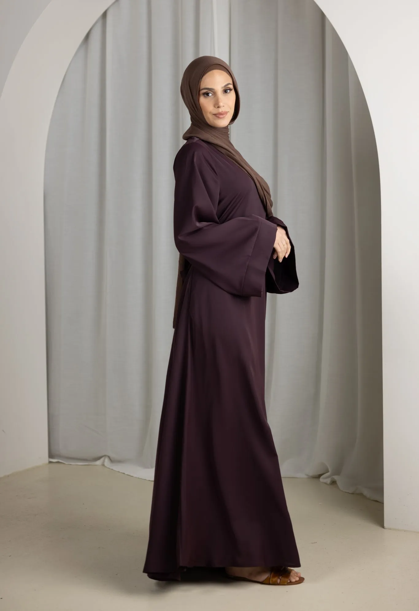 Open Sleeve Abaya - Shades of Purple