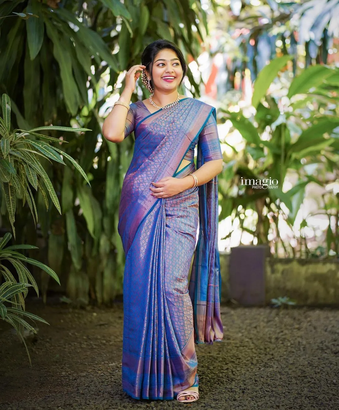 Scrumptious Blue Soft Silk Saree With Luxuriant Blouse Piece